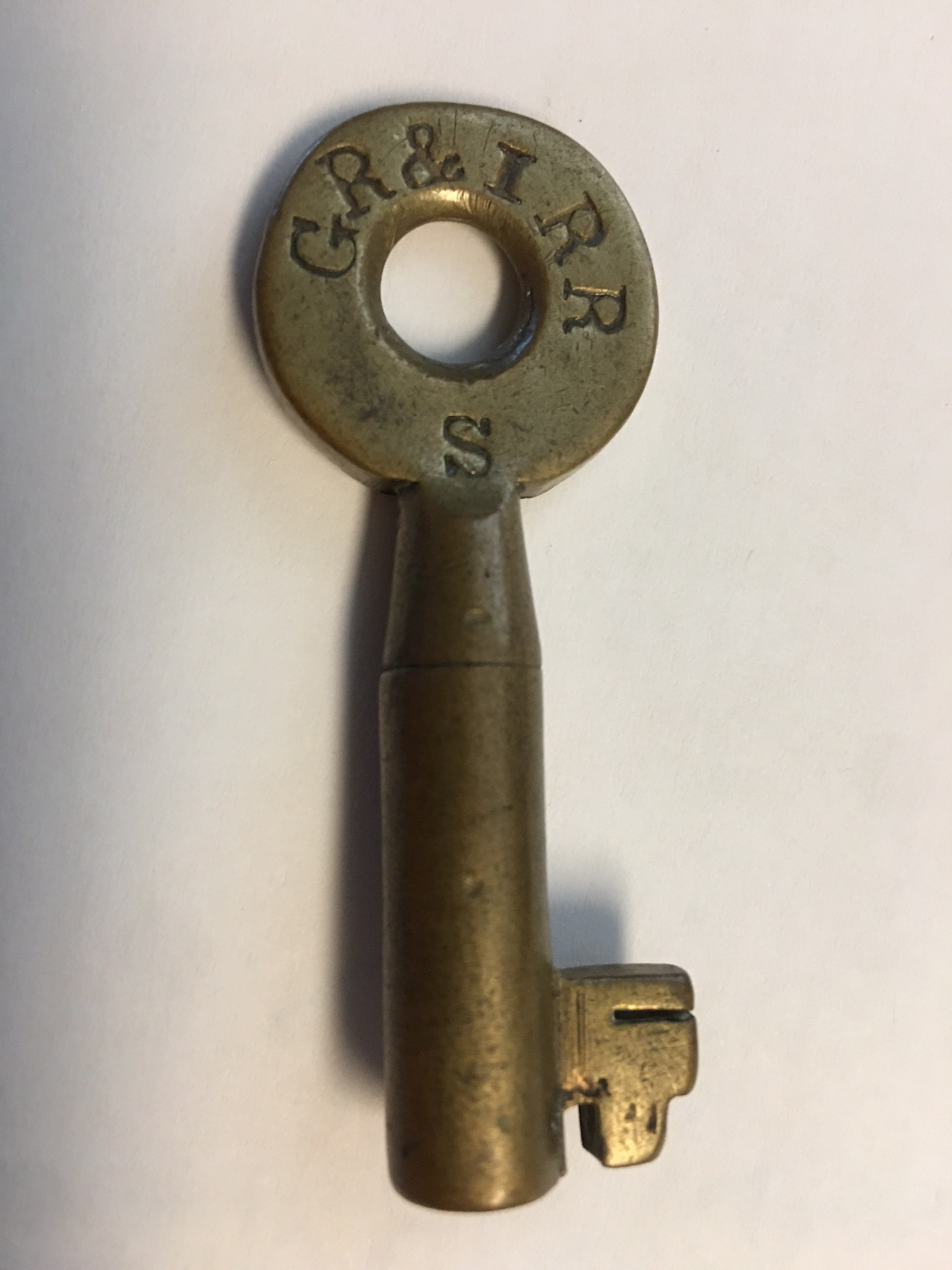 Grand Rapids & Indiana RR No hallmark Brass Switch Key GR&IRR