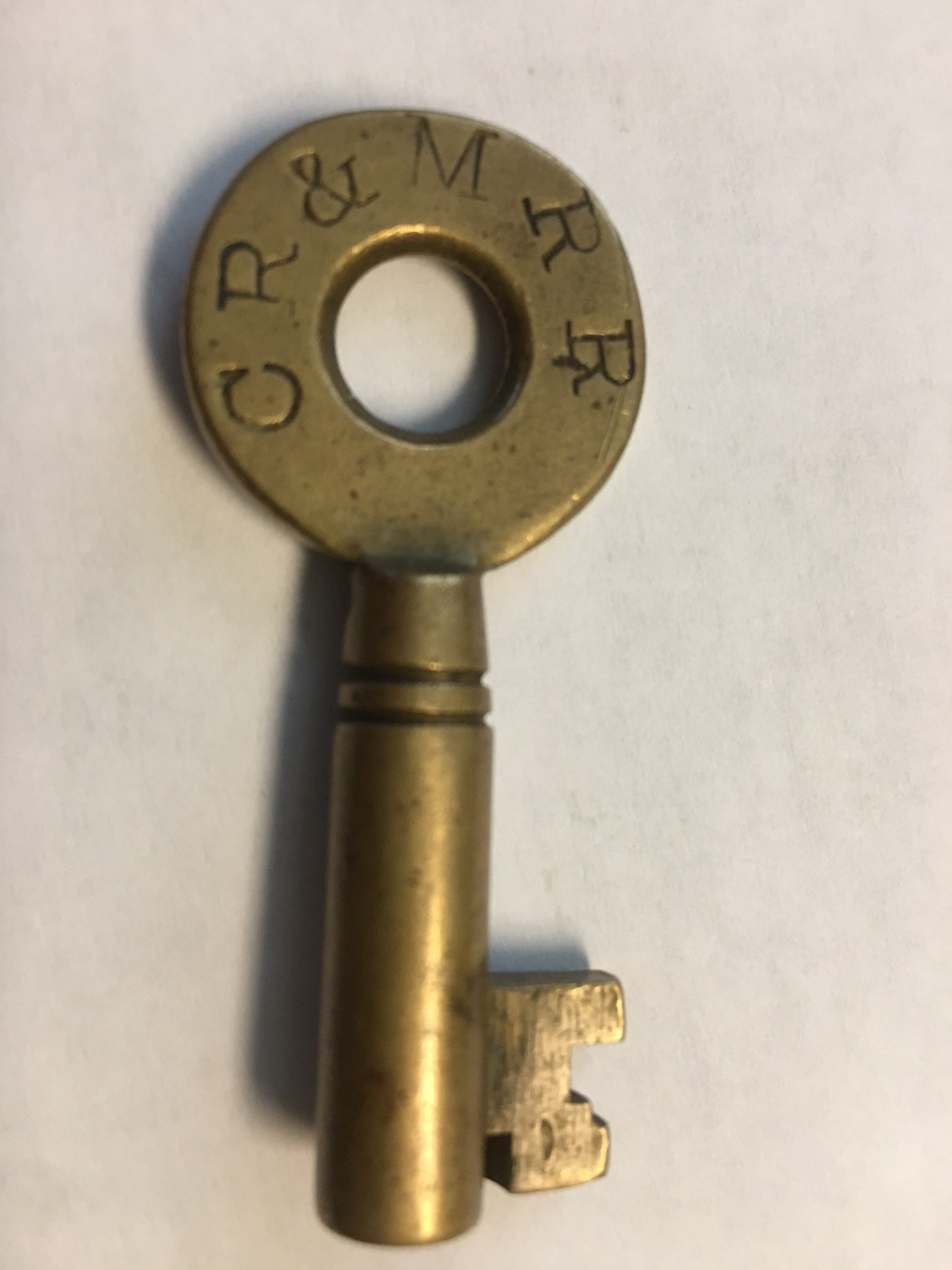Cincinnati Richmond & Muncie RR No hallmark Brass Car Key CR&MRR