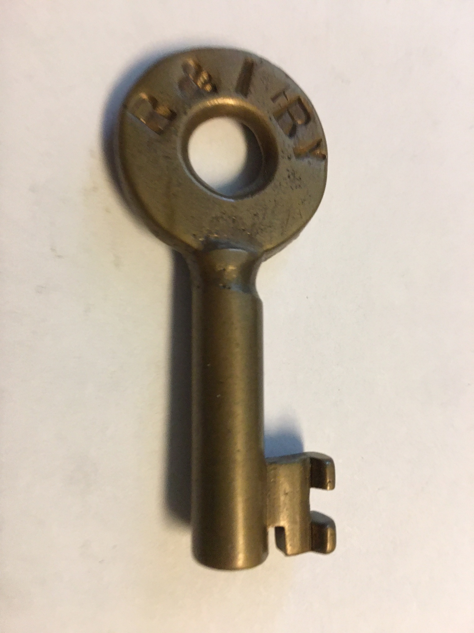 Rockford & Interurban RY Adams & Westlake (oval) Brass Switch Key R&IRY