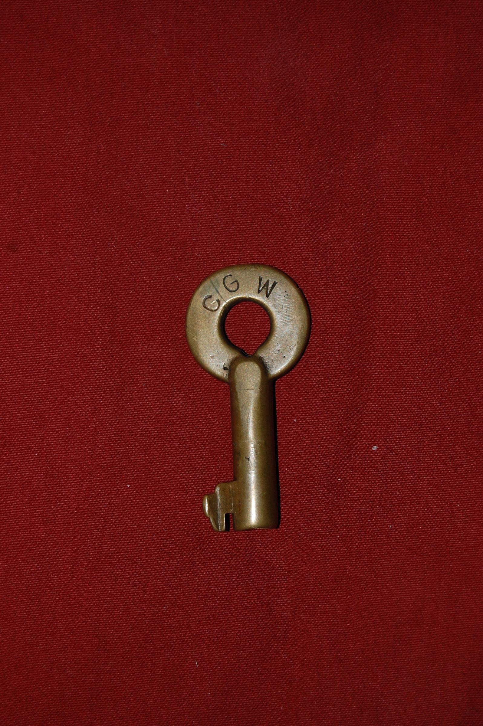Chicago Great Western Railroad Fraim (banner) Brass Switch Key CGW