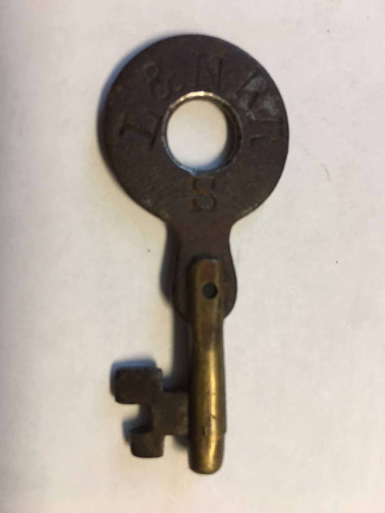 Louisville & Nashville RR No hallmark Steel Switch Key L&NRR