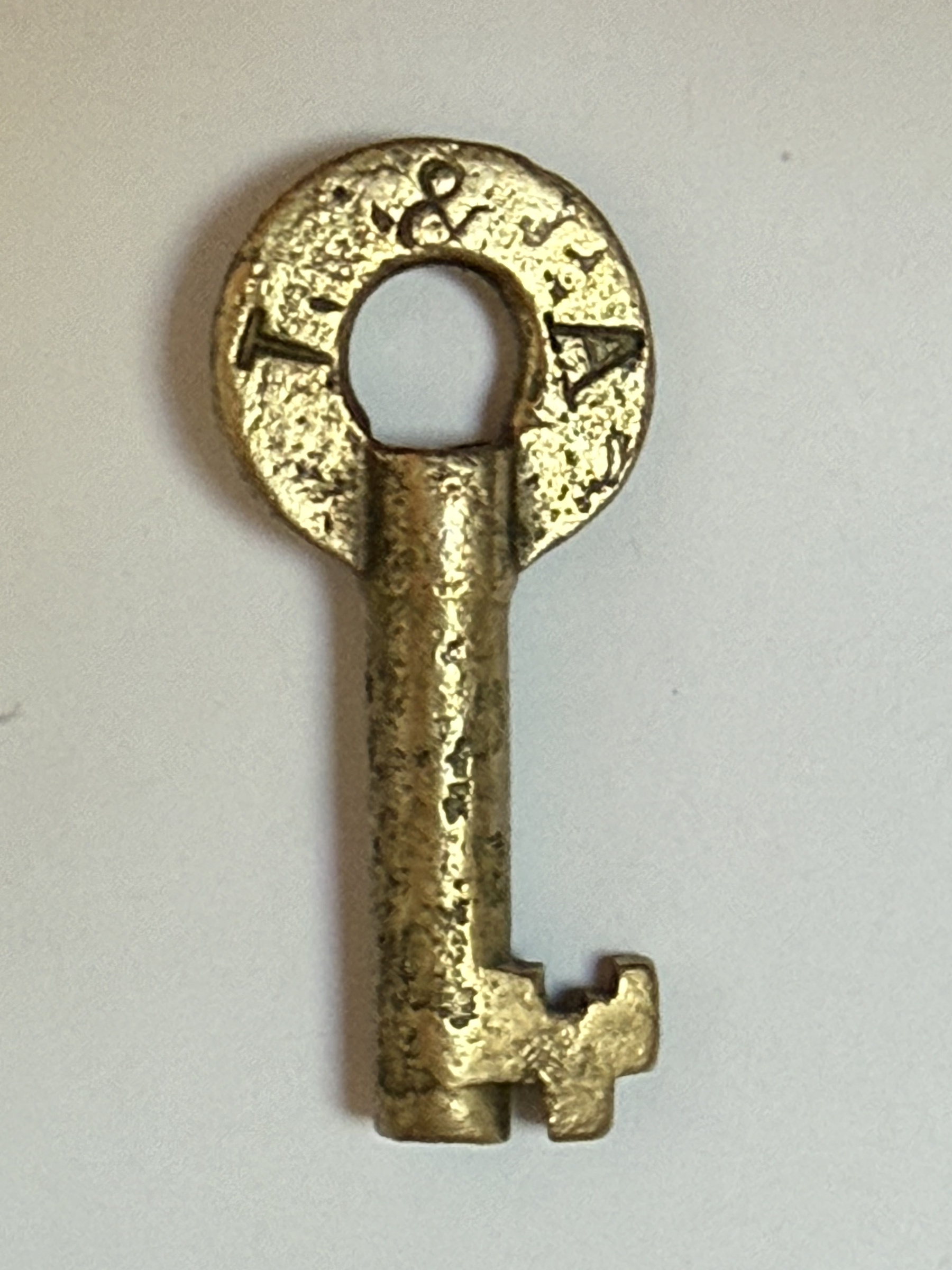 Louisvile & Atlantic Railroad No hallmark Brass Unknown L&A